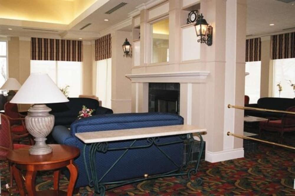 Hilton Garden Inn Kitchener/Cambridge Exteriör bild