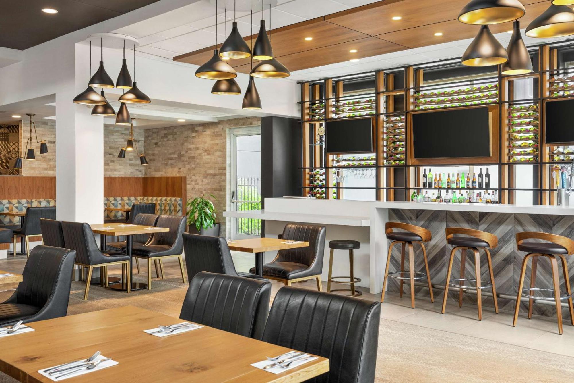 Hilton Garden Inn Kitchener/Cambridge Exteriör bild