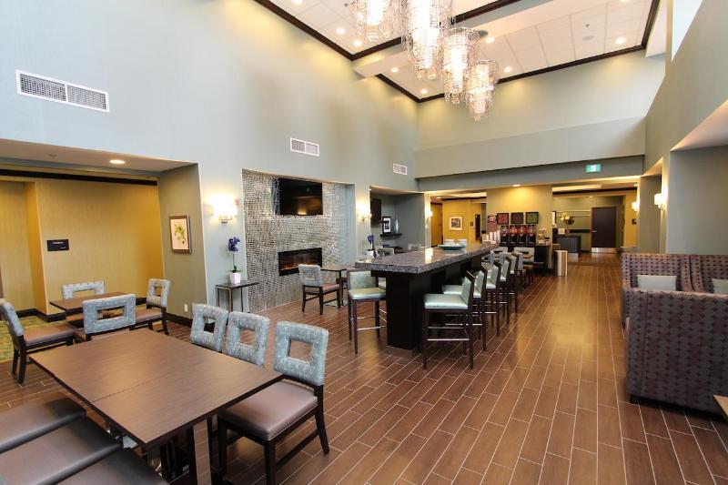 Hilton Garden Inn Kitchener/Cambridge Exteriör bild