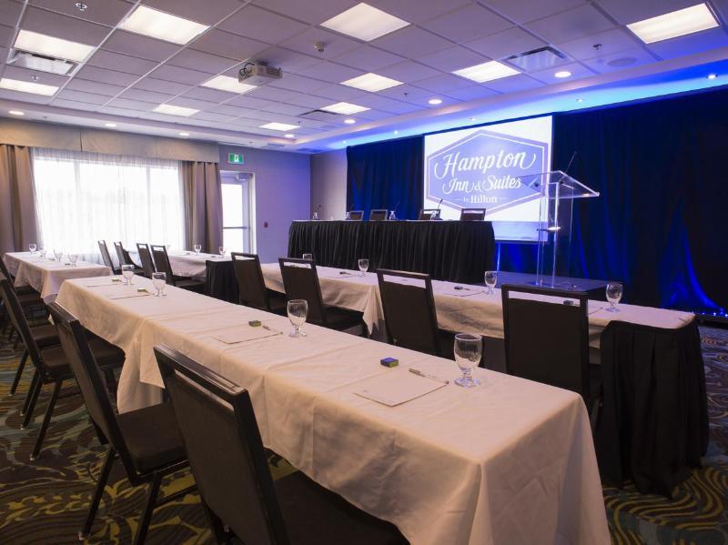 Hilton Garden Inn Kitchener/Cambridge Exteriör bild