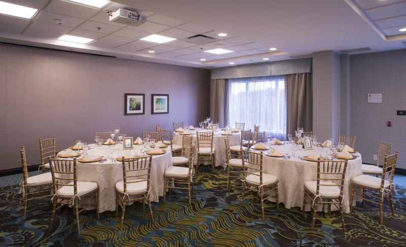 Hilton Garden Inn Kitchener/Cambridge Exteriör bild